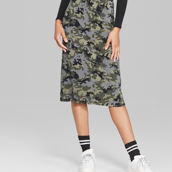 wild fable Dresses & Skirts - Wild fable camo skirt❤️